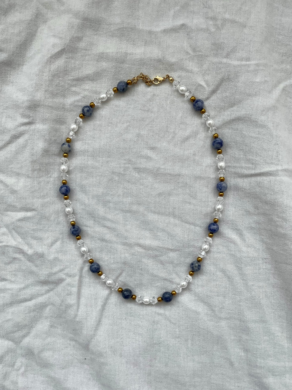Petal necklace