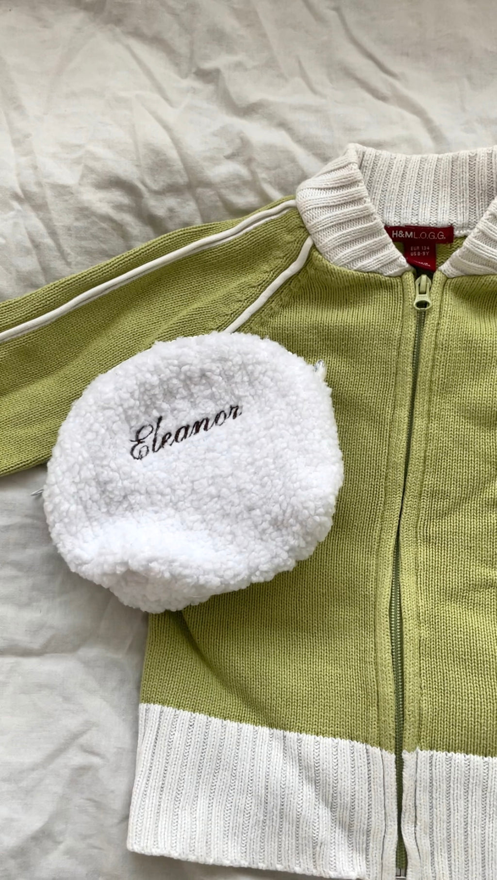 Mochi toiletry bag