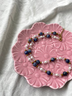Petal necklace
