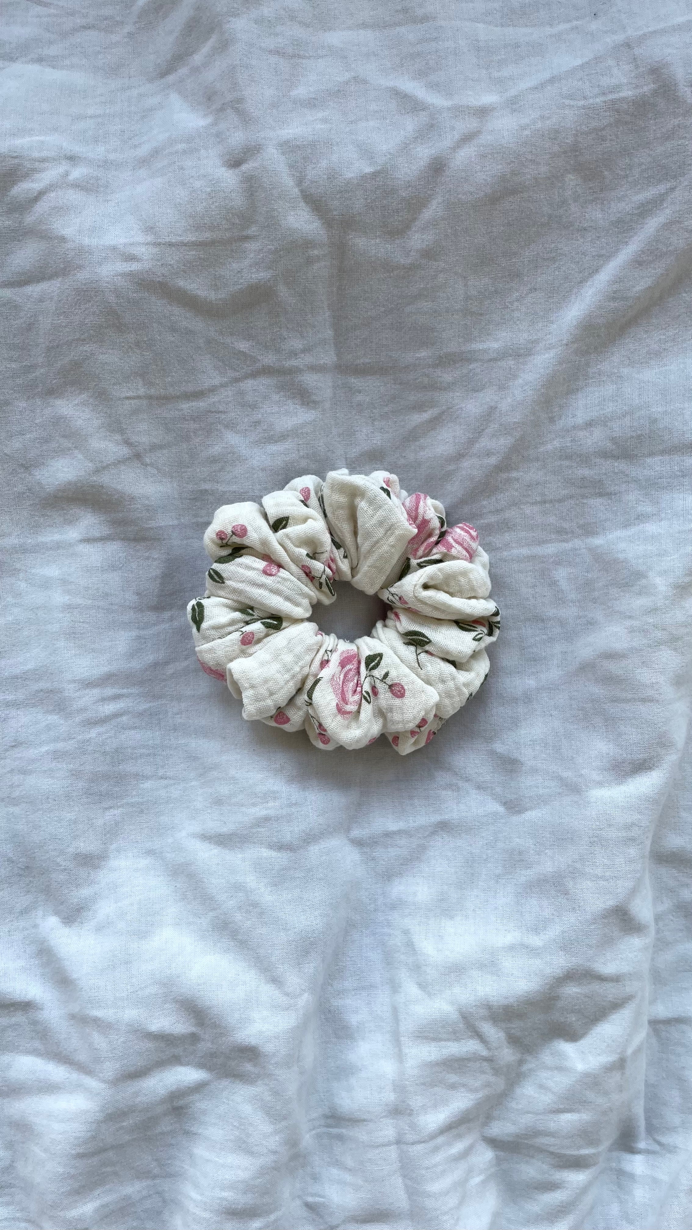 Blossom scrunchie